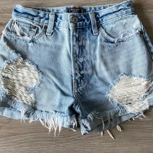 Abercrombie & Fitch Annie High rise shorts